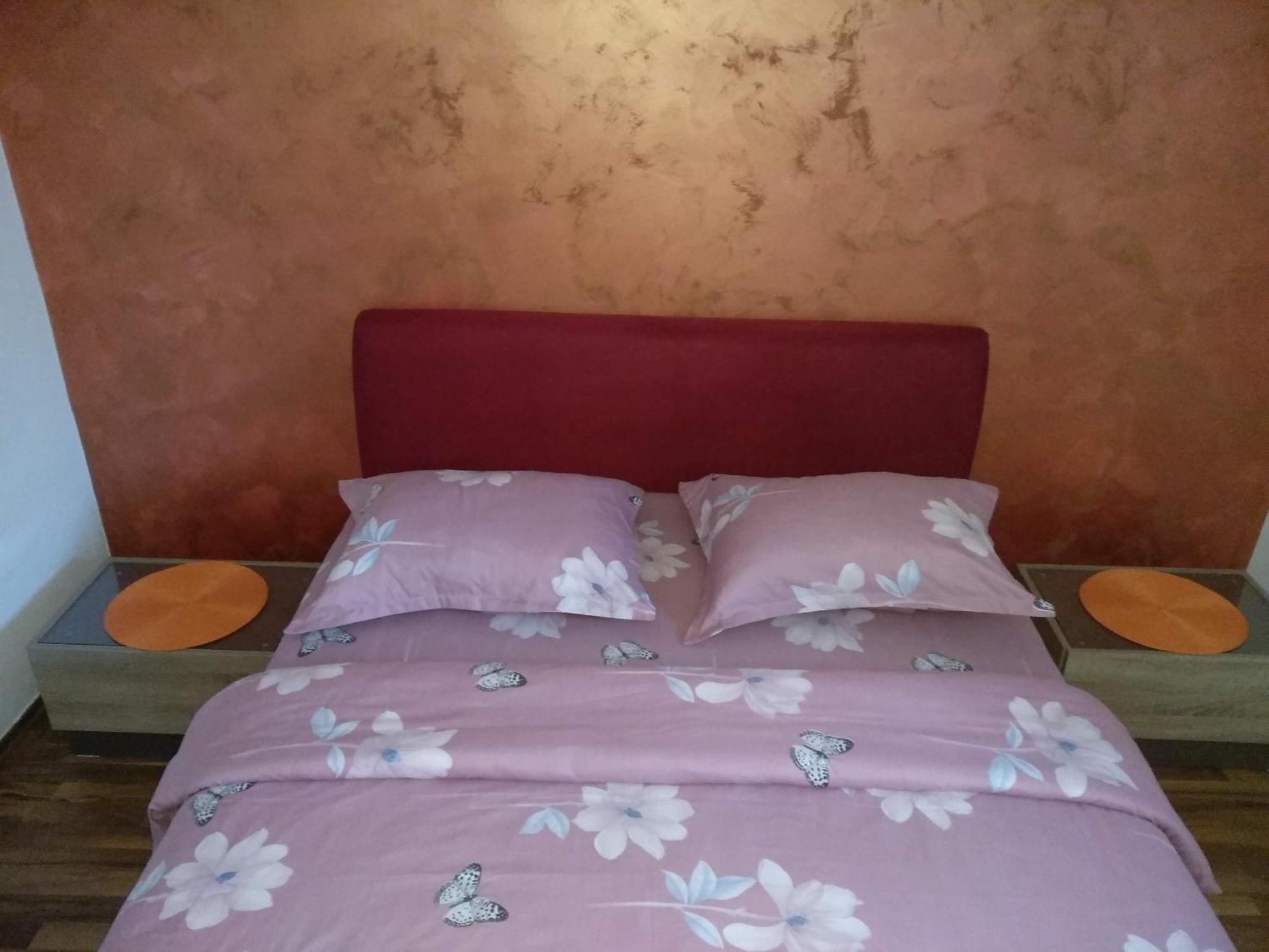 Apartments Popovic พอดโกริกา ภายนอก รูปภาพ